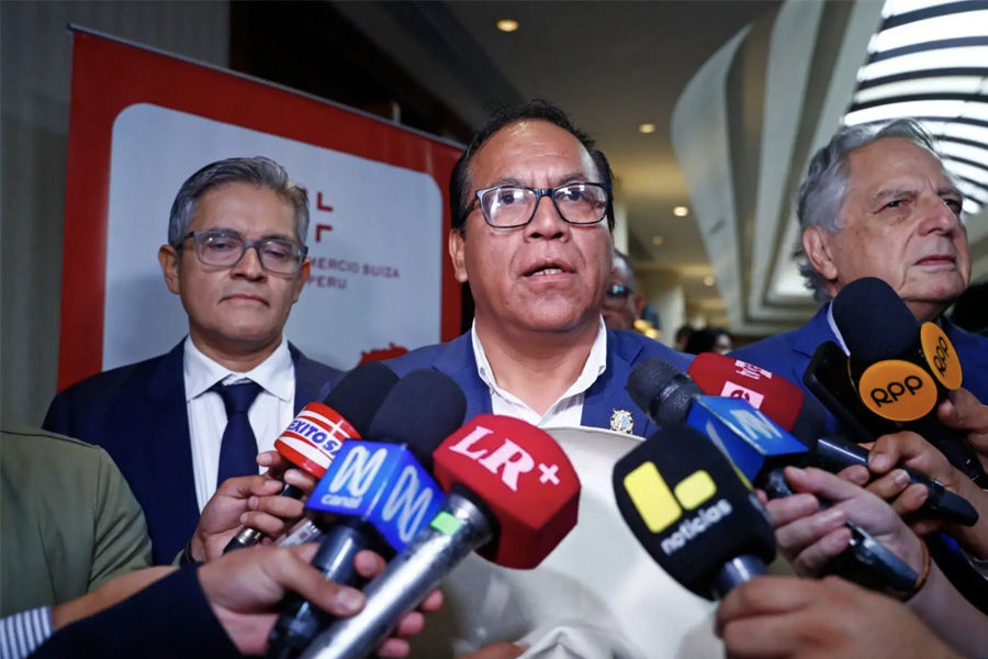 Elecciones 2026: Roberto Sánchez estará acompañado de equipo técnico en debate
